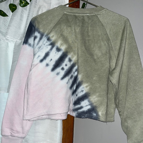 hippie rose tye dye crop fleece long sleeve - Picture 2 of 3